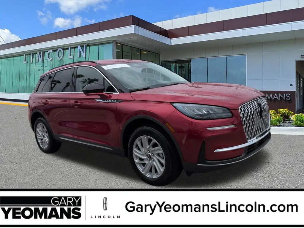 2026 Lincoln Corsair Premiere — photo 1 of 1