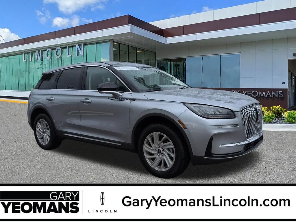 2024 Lincoln Corsair Premiere — photo 1 of 1