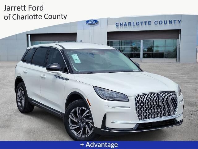 2024 Lincoln Corsair Premiere — photo 1 of 13
