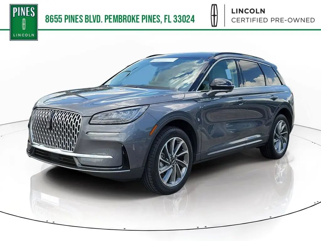 2025 Lincoln Corsair Premiere — photo 1 of 13