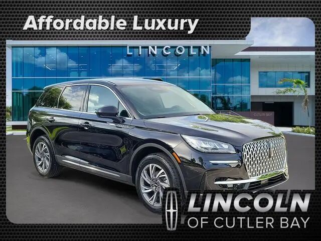 2025 Lincoln Corsair Premiere — photo 1 of 13