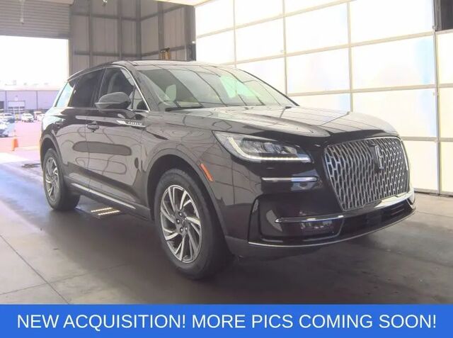 2023 Lincoln Corsair Standard