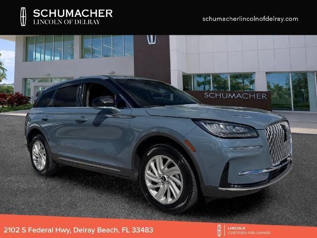 2025 Lincoln Corsair Premiere