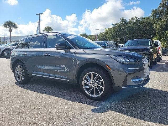 2025 Lincoln Corsair Premiere