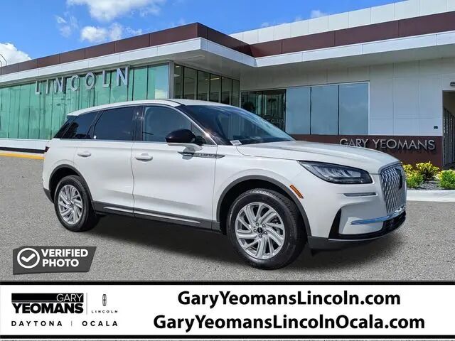 2024 Lincoln Corsair Premiere — photo 1 of 13
