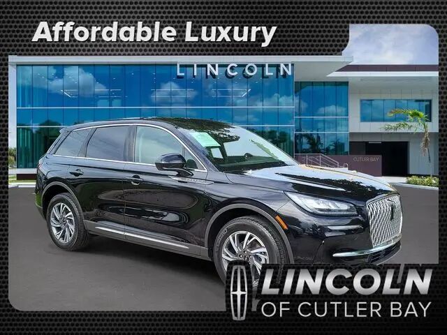 2024 Lincoln Corsair Premiere — photo 1 of 13