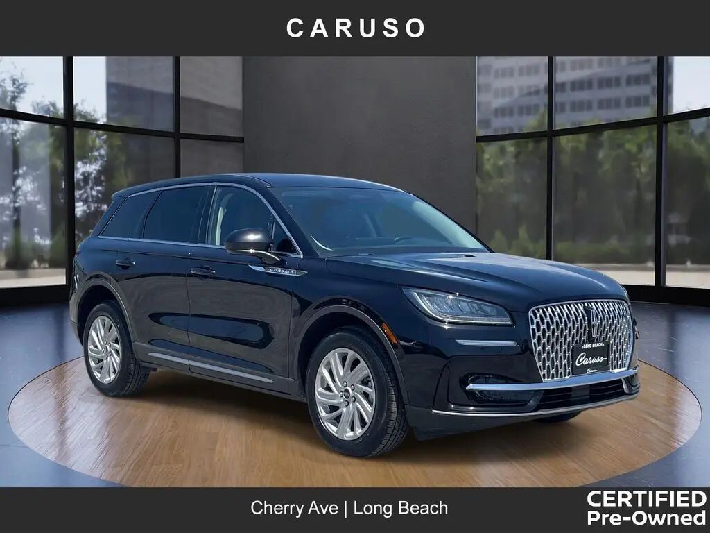 2023 Lincoln Corsair Standard — photo 1 of 13