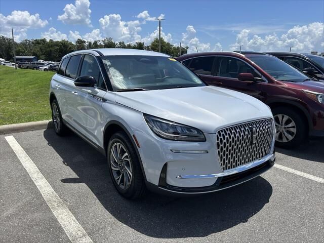2025 Lincoln Corsair Premiere
