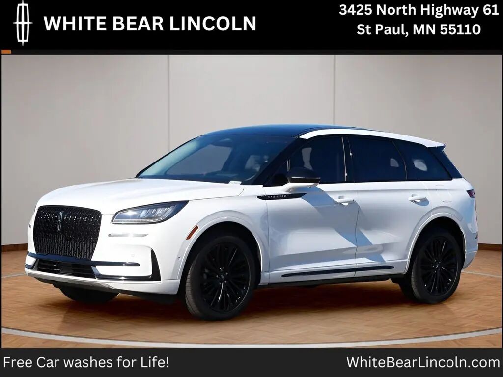 2024 Lincoln Corsair Premiere — photo 1 of 13