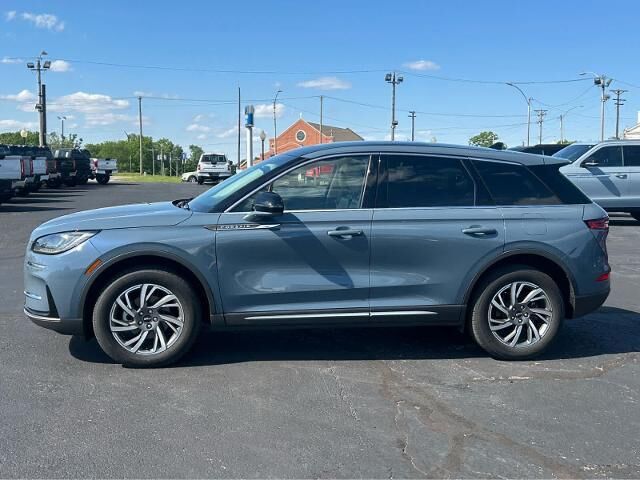 2023 Lincoln Corsair Standard