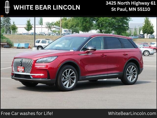 2025 Lincoln Corsair Premiere — photo 1 of 13