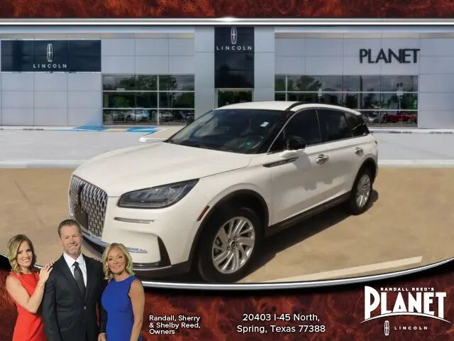 2026 Lincoln Corsair Premiere — photo 1 of 9