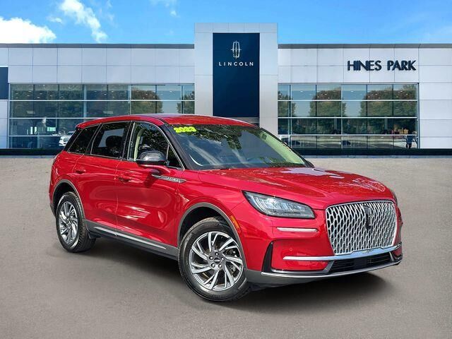 2023 Lincoln Corsair Standard