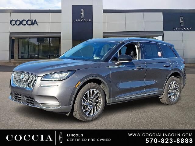 2022 Lincoln Corsair Standard