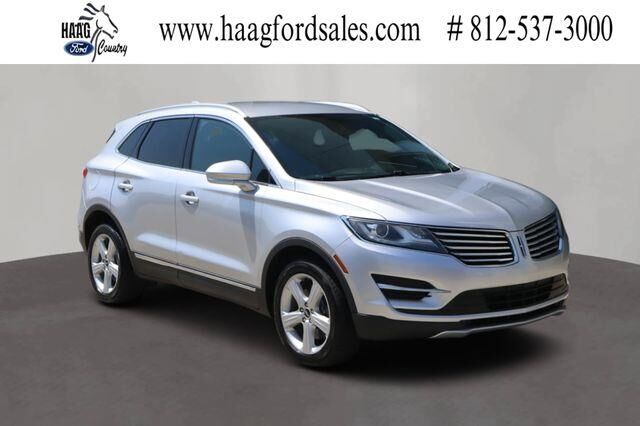2017 Lincoln MKC Premiere — photo 1 of 13