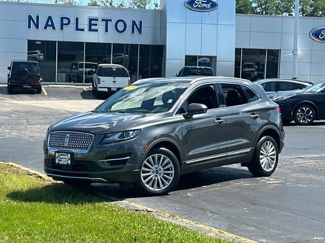 2019 Lincoln MKC Premiere — photo 1 of 13