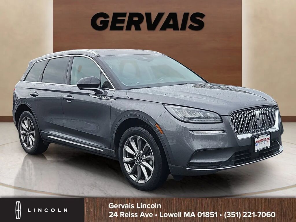 2022 Lincoln Corsair Standard — photo 1 of 13