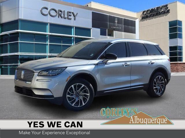 2022 Lincoln Corsair Standard — photo 1 of 13