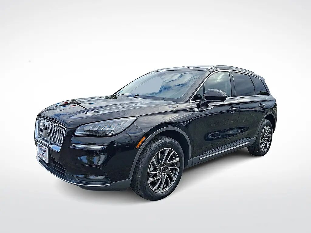 2022 Lincoln Corsair Standard — photo 1 of 13