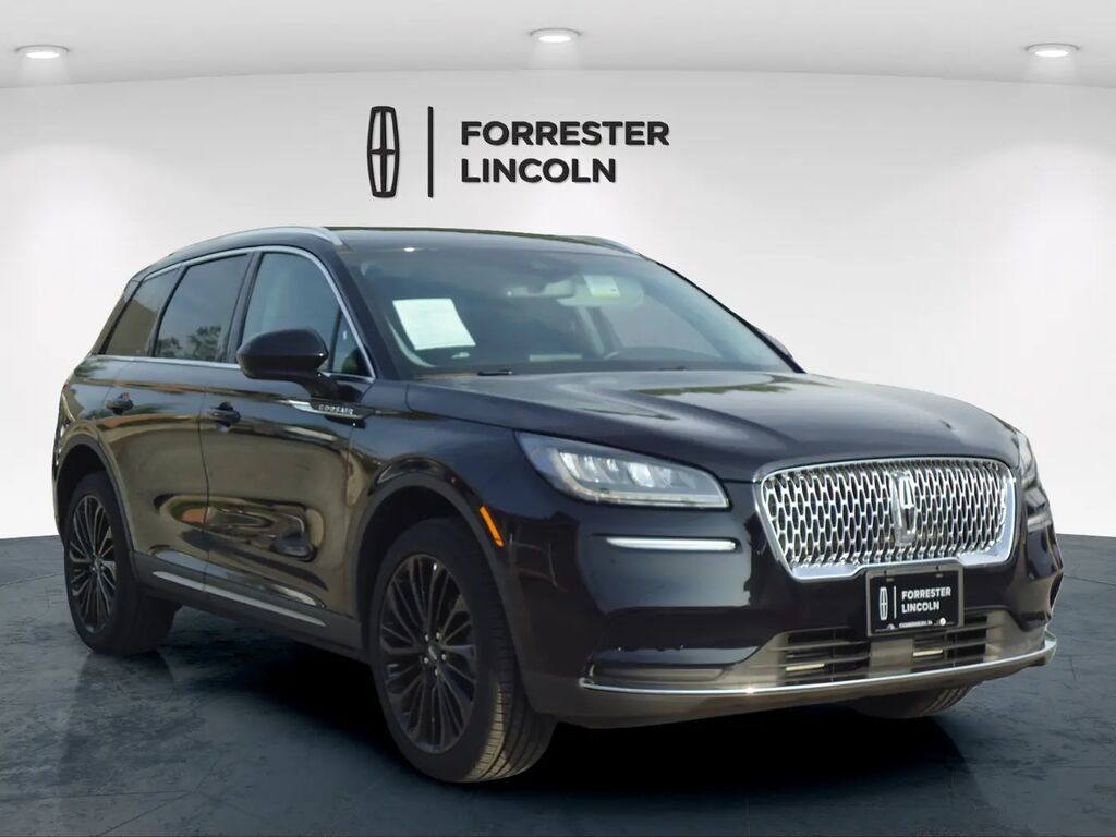 2022 Lincoln Corsair Standard — photo 1 of 13