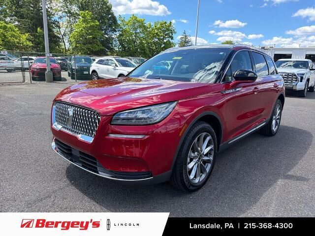 2022 Lincoln Corsair Standard