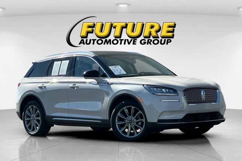 2022 Lincoln Corsair Standard — photo 1 of 13