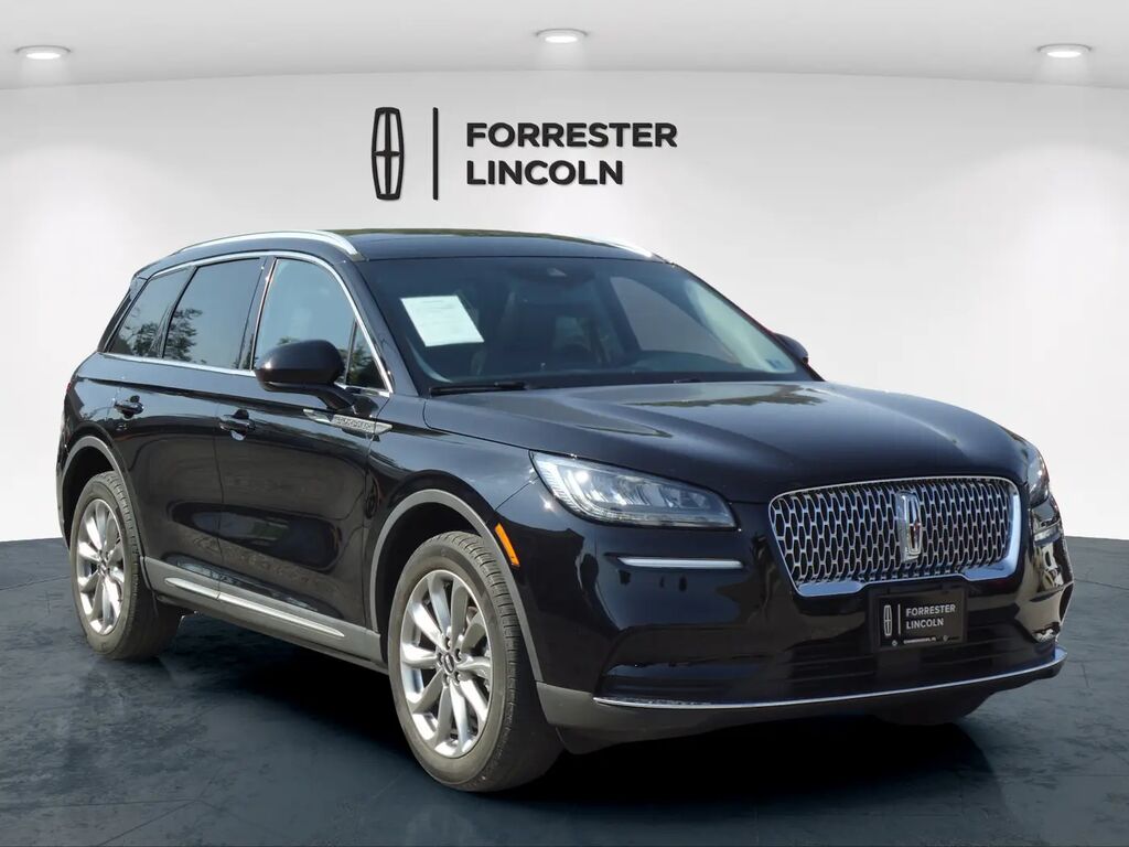 2022 Lincoln Corsair Standard — photo 1 of 13