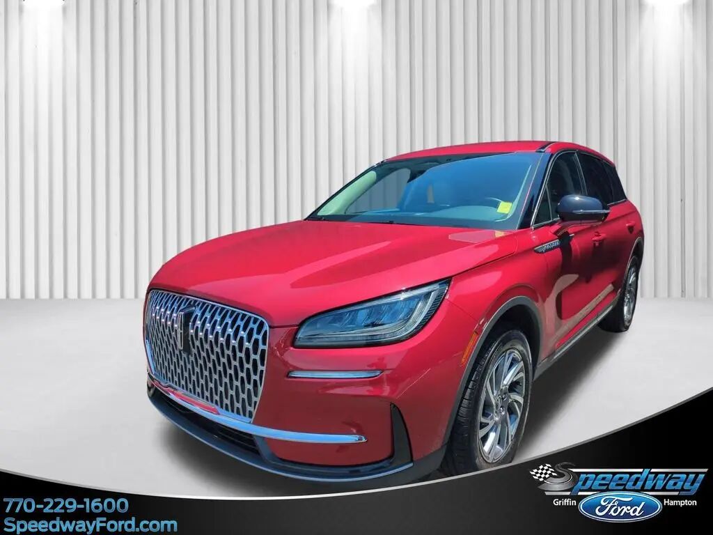 2025 Lincoln Corsair Premiere — photo 1 of 13