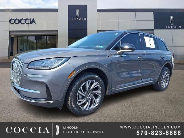 2023 Lincoln Corsair Standard
