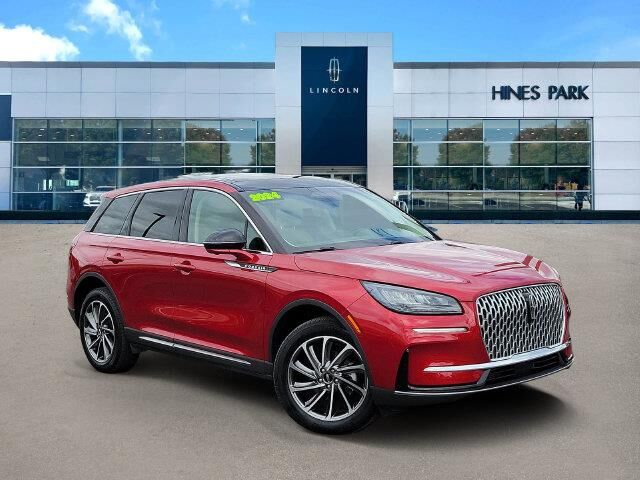 2024 Lincoln Corsair Premiere — photo 1 of 13