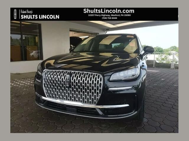 2025 Lincoln Corsair Premiere