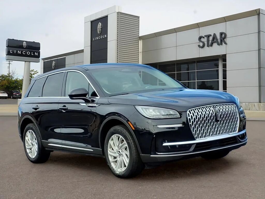 2023 Lincoln Corsair Standard — photo 1 of 13