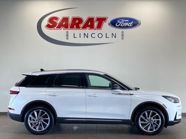 2023 Lincoln Corsair Standard — photo 1 of 13
