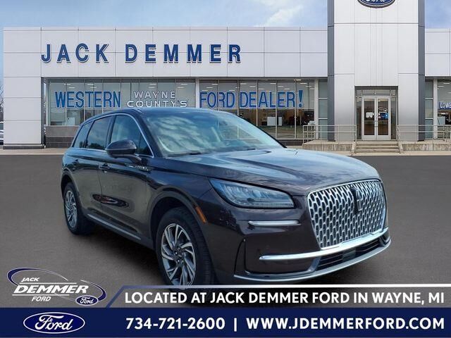 2023 Lincoln Corsair Standard