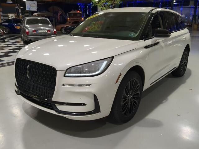 2025 Lincoln Corsair Premiere