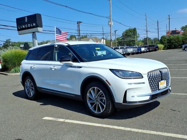 2025 Lincoln Corsair Premiere