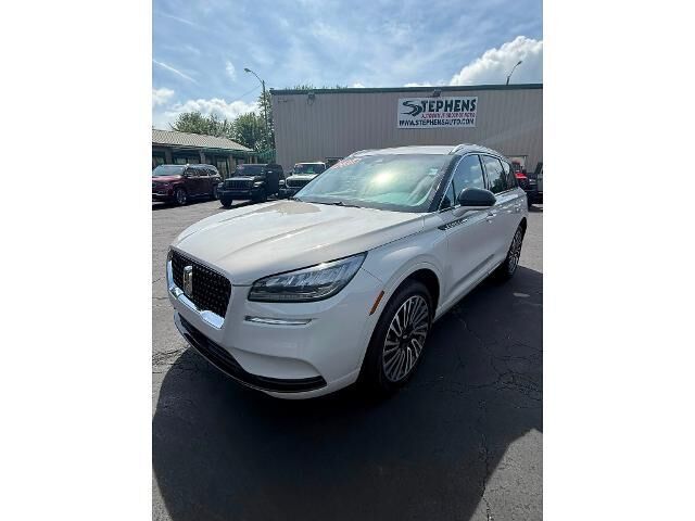 2022 Lincoln Corsair Standard
