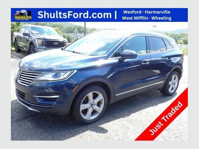 2015 Lincoln MKC Base
