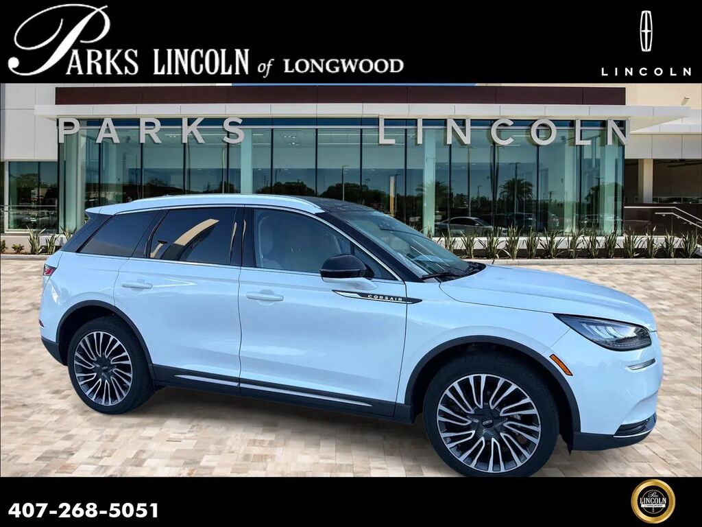 2022 Lincoln Corsair Reserve — photo 1 of 13