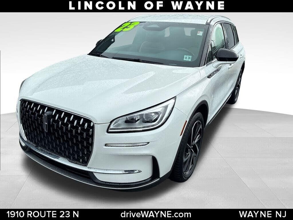 2023 Lincoln Corsair Reserve — photo 1 of 1