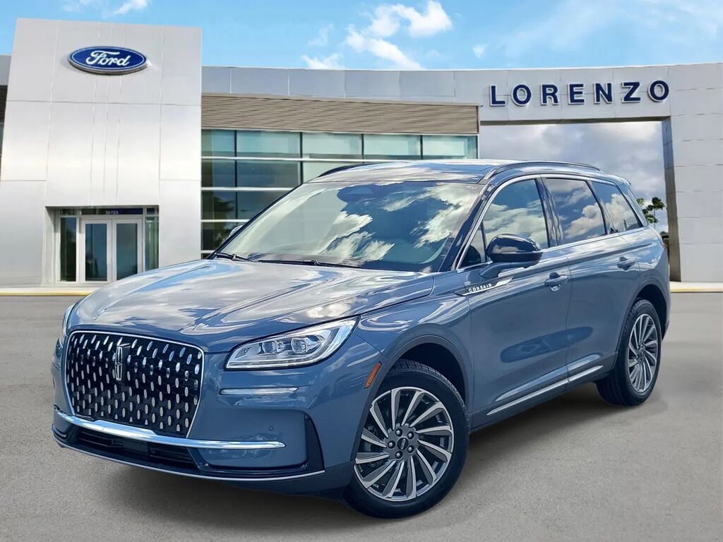2025 Lincoln Corsair Reserve — photo 1 of 13