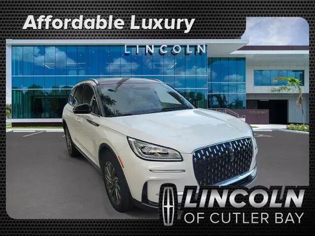 2023 Lincoln Corsair Reserve — photo 1 of 13