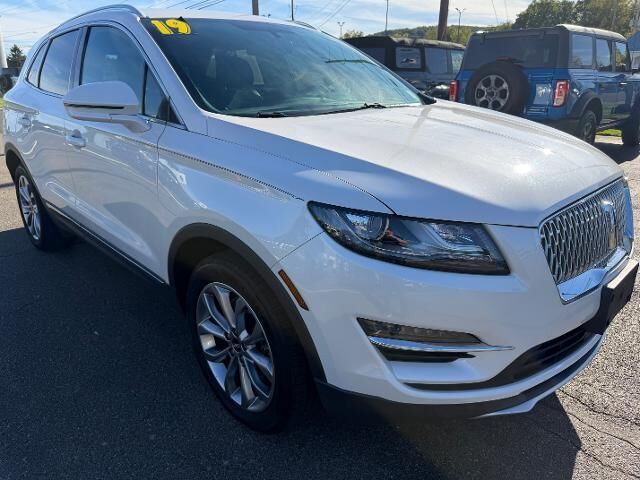 2019 Lincoln MKC Select