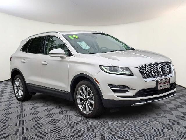 2019 Lincoln MKC Select