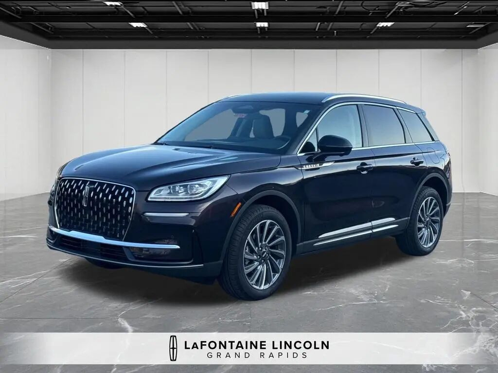 2023 Lincoln Corsair Reserve — photo 1 of 13