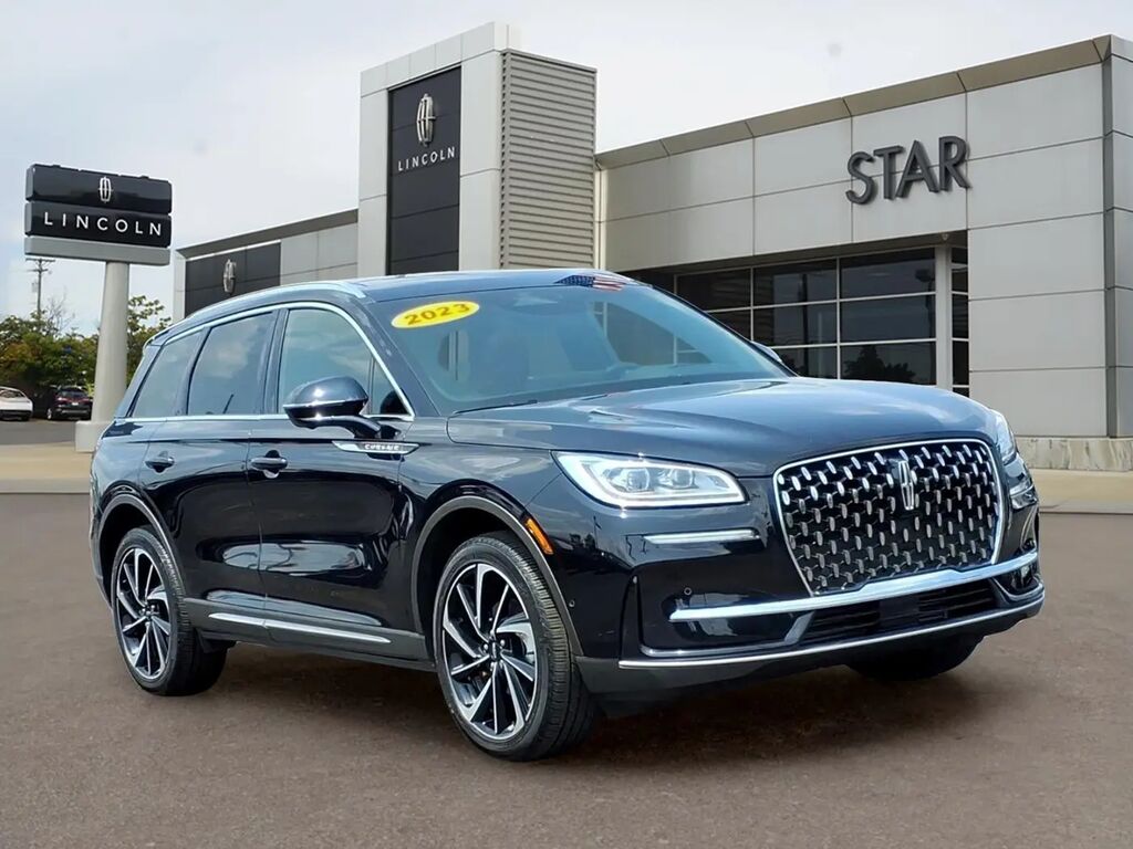 2023 Lincoln Corsair Reserve — photo 1 of 1