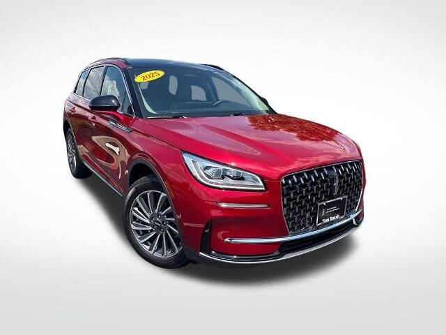 2025 Lincoln Corsair Reserve