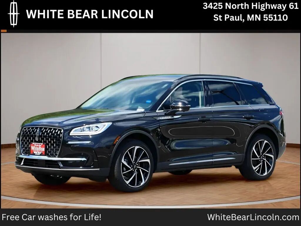 2025 Lincoln Corsair Reserve — photo 1 of 13