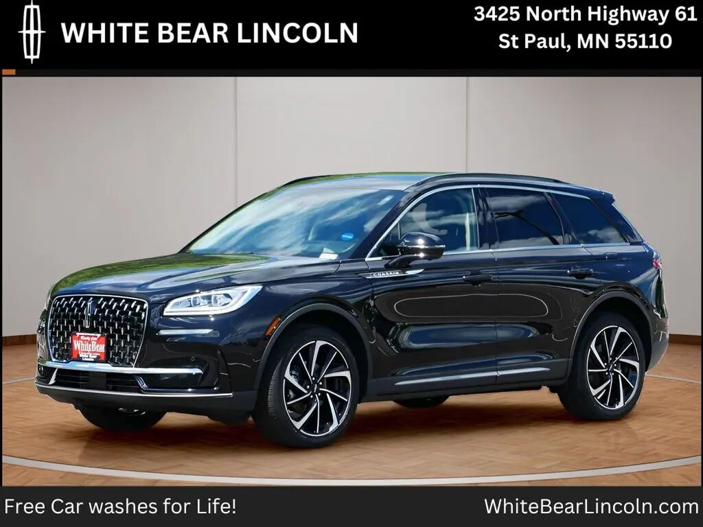 2025 Lincoln Corsair Reserve — photo 1 of 13