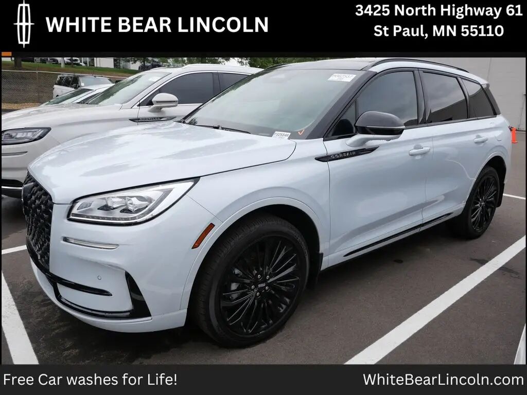 2025 Lincoln Corsair Reserve — photo 1 of 7